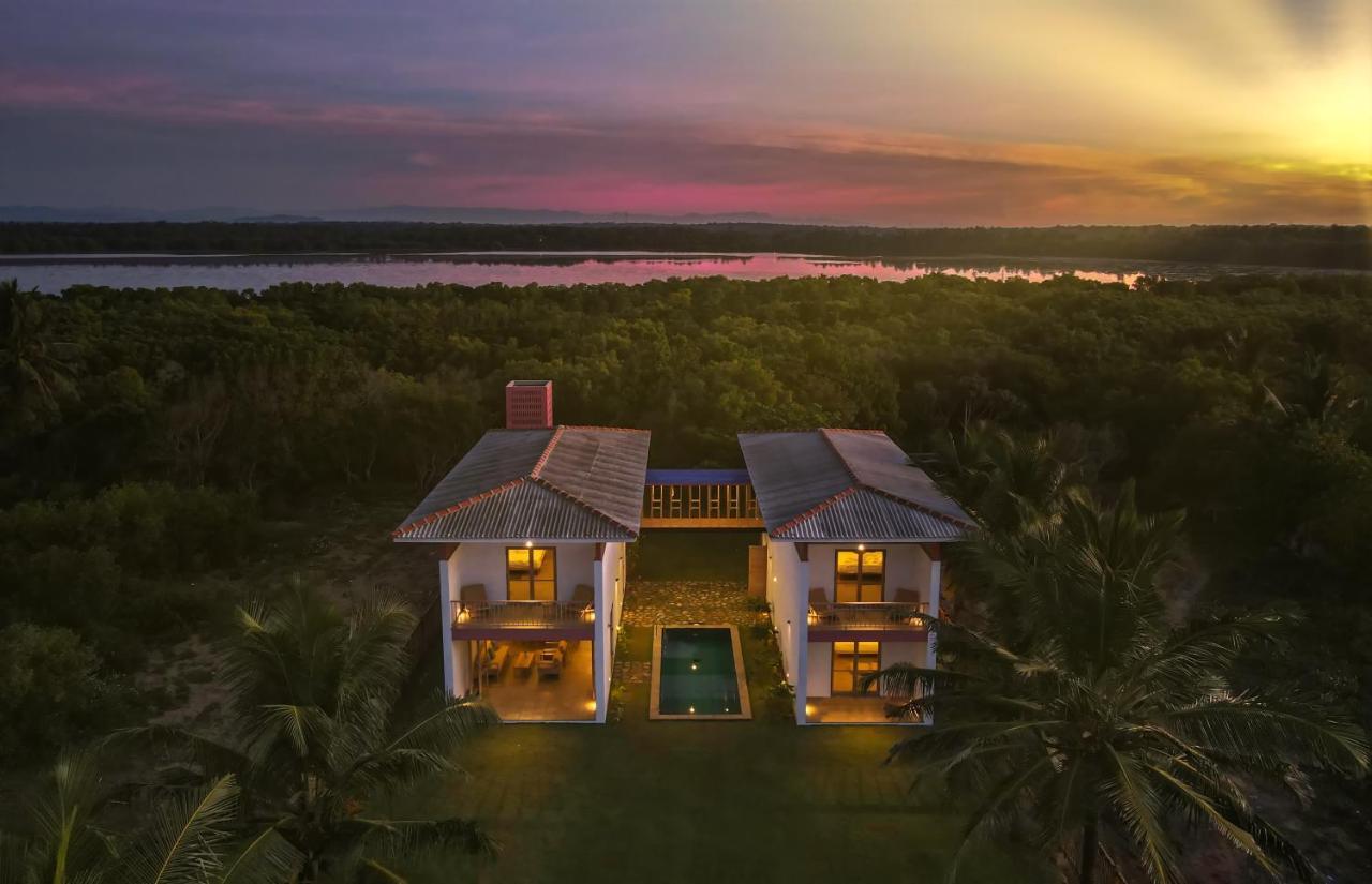 Sati Villa Rekawa Beach Sri Lanka Тангалла Экстерьер фото